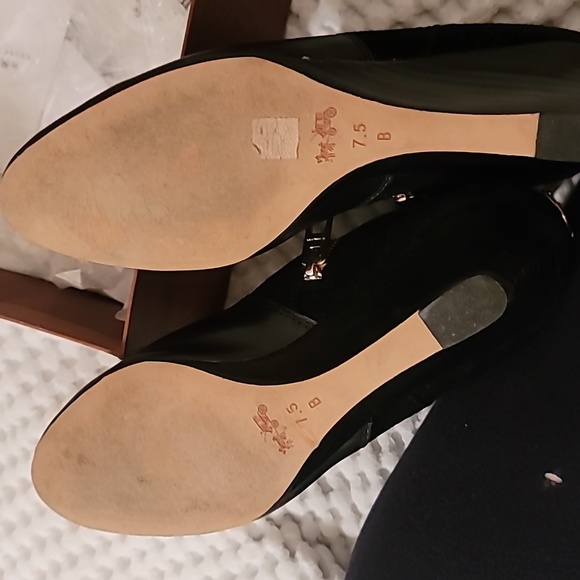 Coach "Mystic" black calf/suede size 7.5M booties - Picture 10 of 14